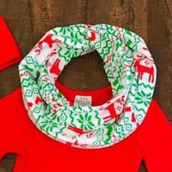 NEW Girl's Christmas Reindeer 3 Piece Scarf Outfit - Picture 2 of 3